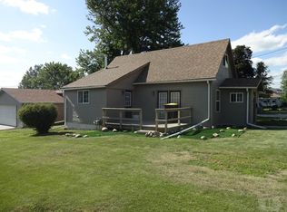 130 S Vale St, Osceola, IA 50213