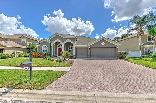 4752 Patagonia Pl Photo 1