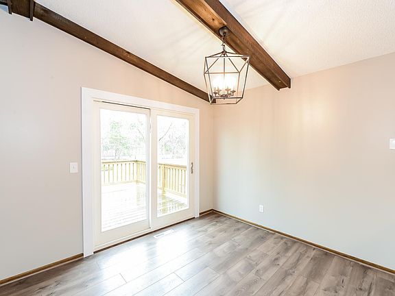 5th image of 6032 Candlewood Dr