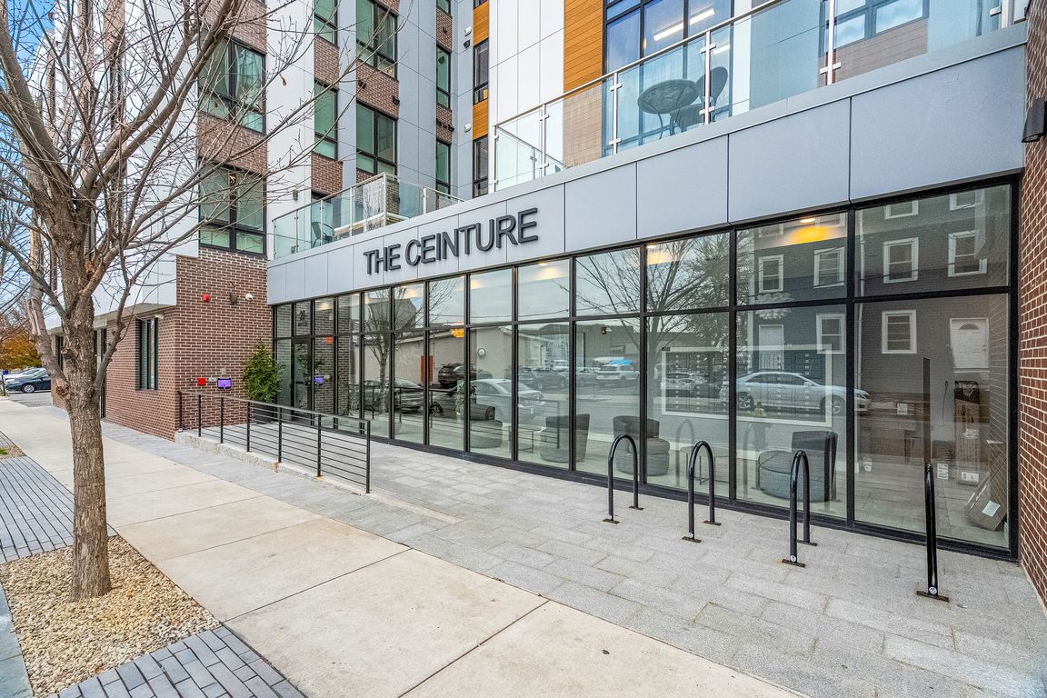 next background image