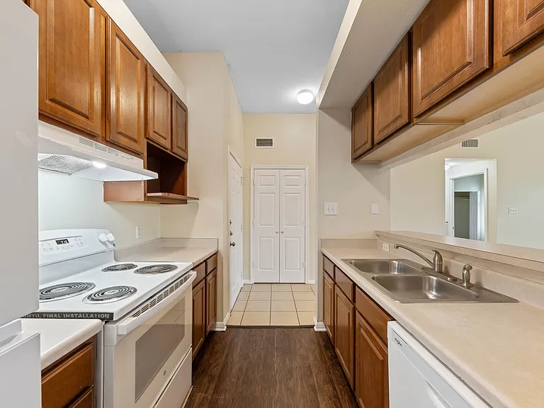 518 Dukeway Dr #1-3 — Photo 8
