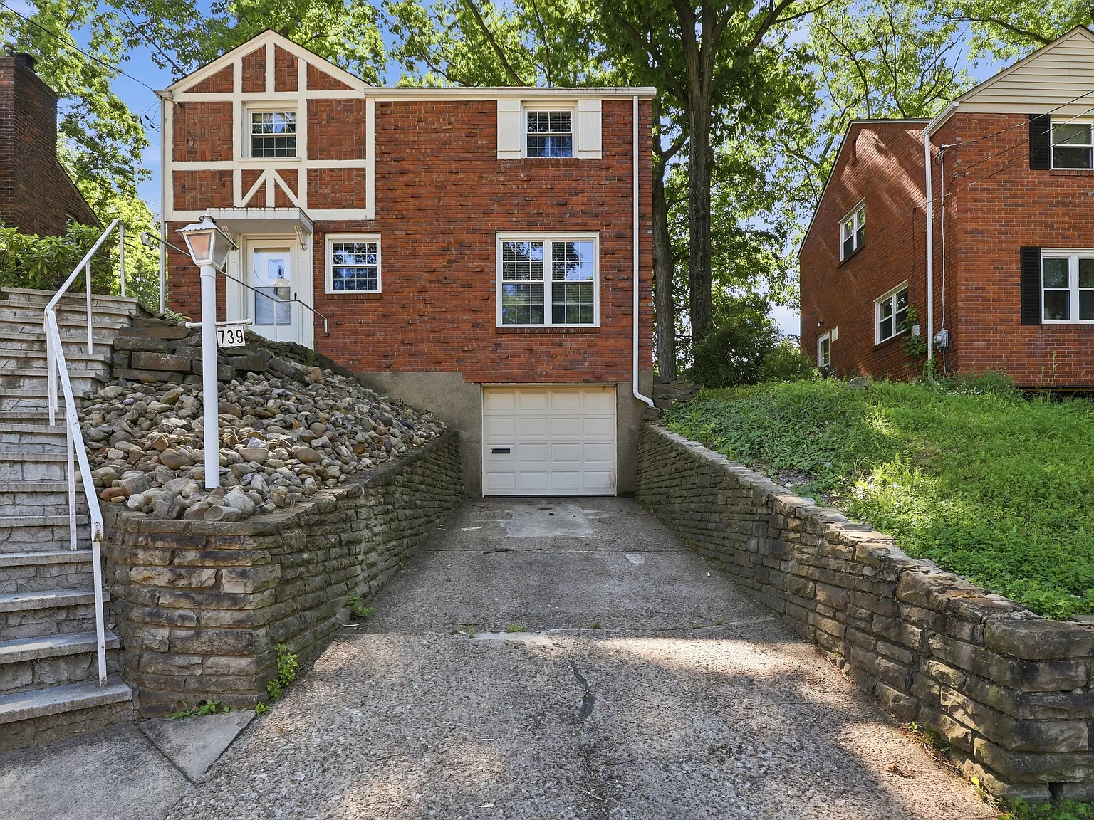 3 bed, 1288 sqft, $2,800 — Photo 1