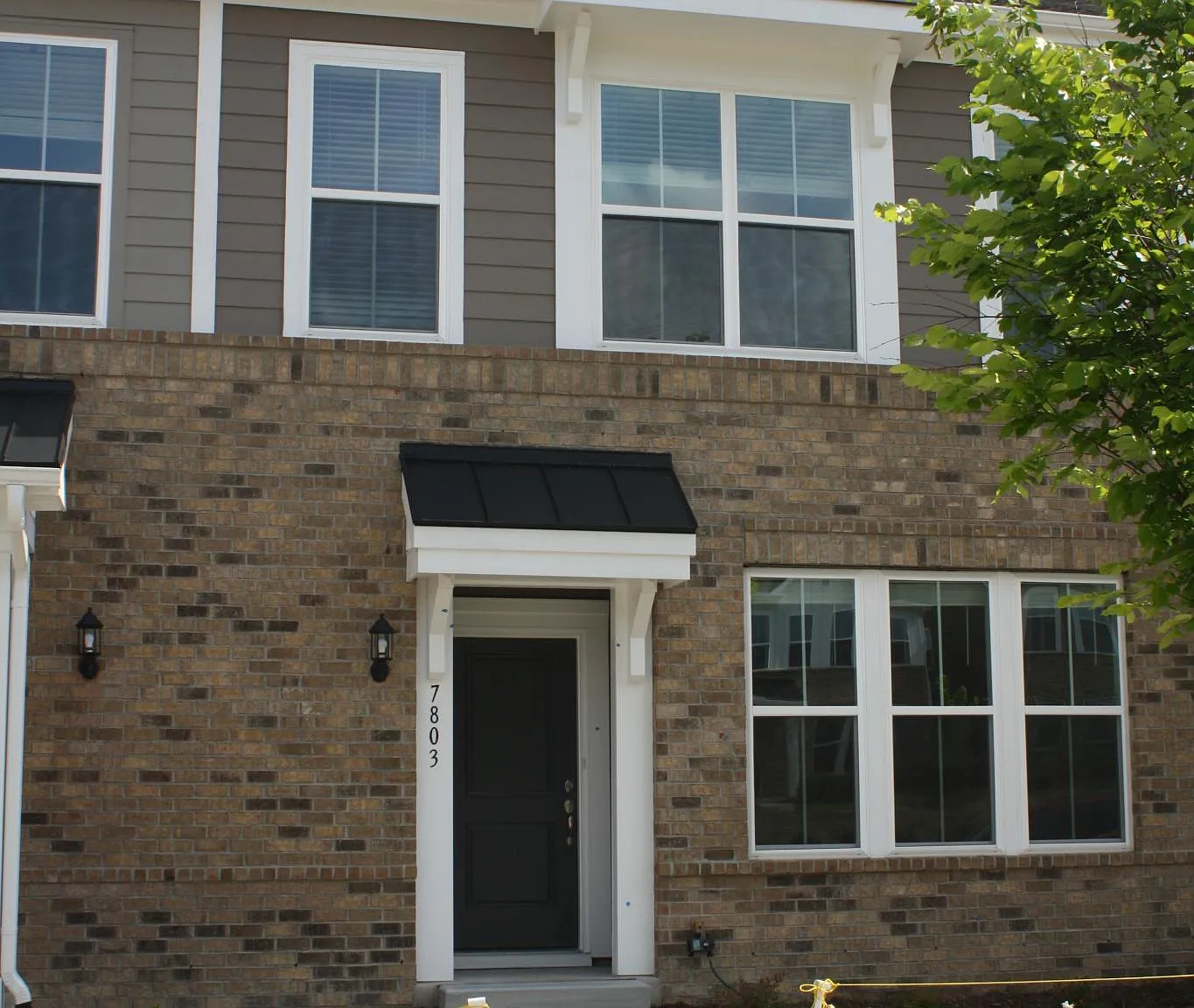 7803 Flatrock Park Dr — Photo 2
