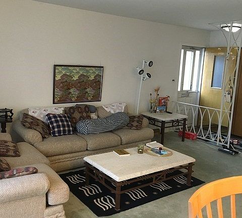 2nd image of 9255 Lavergne Ave