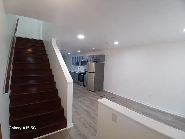 69 E Slocum St — Photo 24