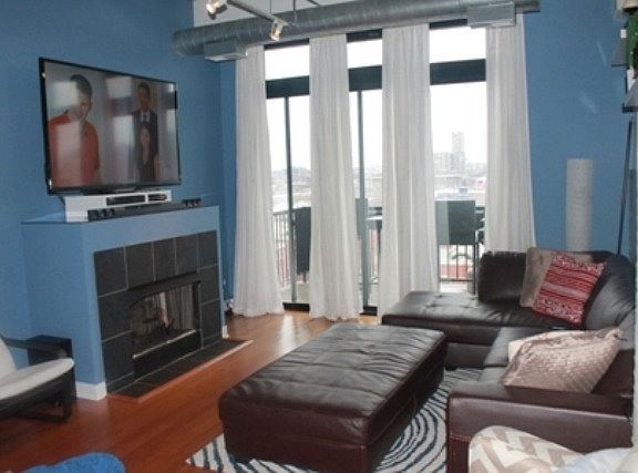 3rd image of 811 W 15th Pl Unit 706
