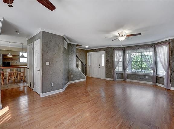 5th image of 316 Crescent Ave