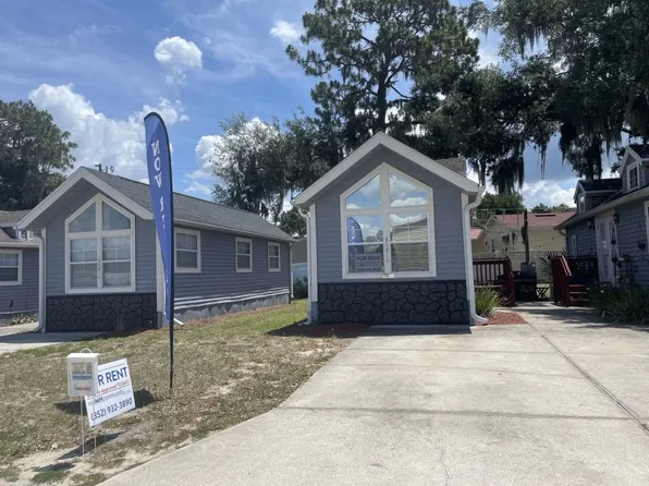 36010 Sand Rd #T42, Grand Island, FL 32735