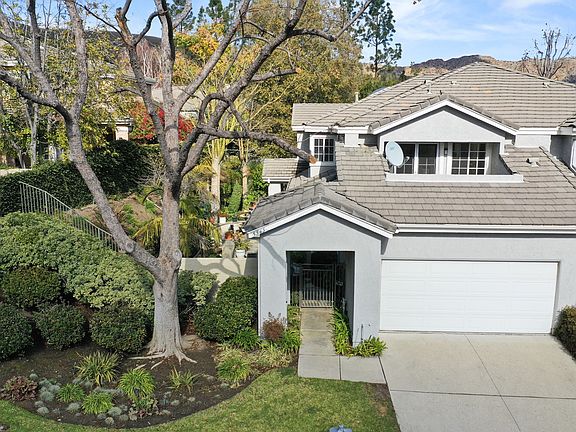 2nd image of 5565 Shadow Canyon Pl