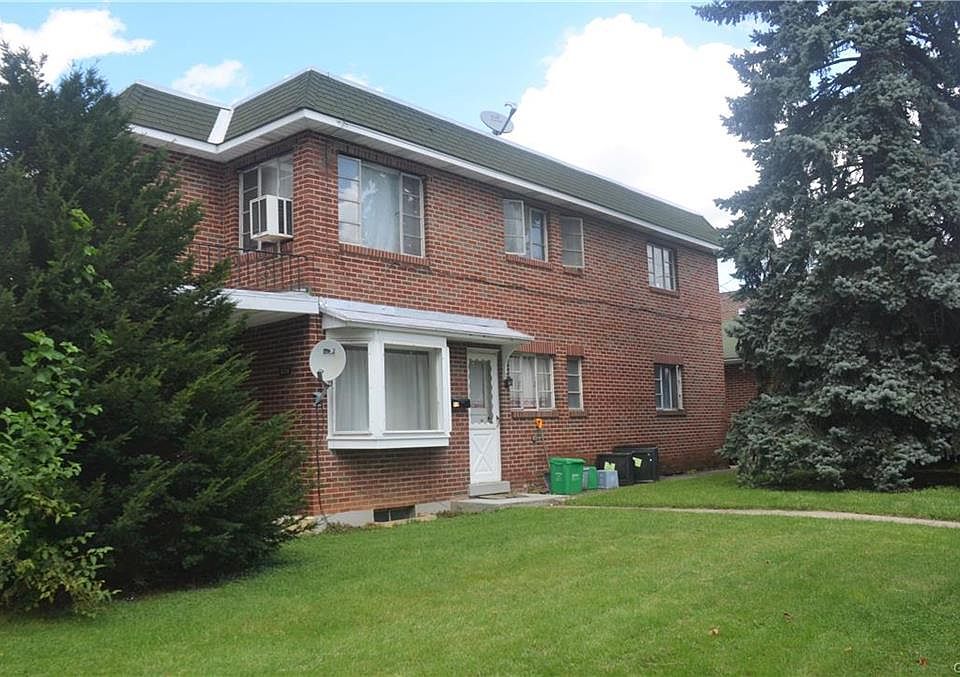 2nd image of 827 N 20th St