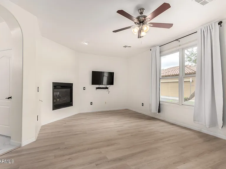 1162 S Agnes Ln — Photo 12