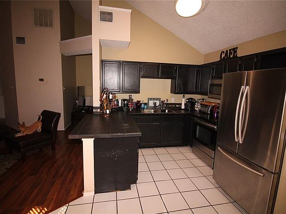 2nd image of 8420 Auburn Dr