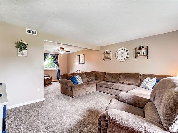 4th image of 6039 Pine Glen Ln