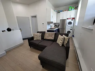 Rented by Kleier Residential