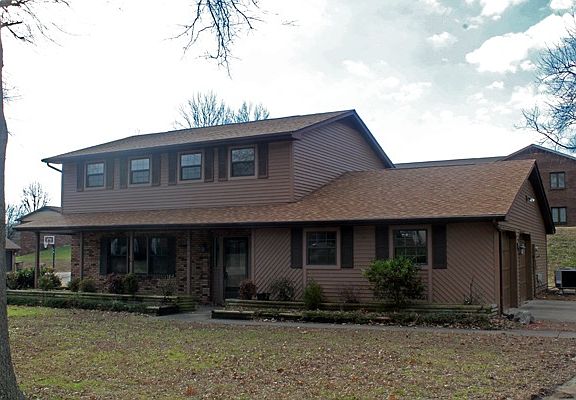 2nd image of 1401 Koerber Dr