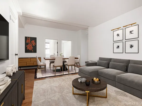 215 Madison Avenue image 1 of 5