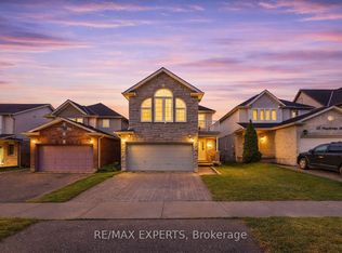 56 Steepleridge St, Kitchener, ON N2P2W3