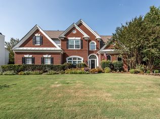 6833 Guinevere Dr, Charlotte, NC 28277