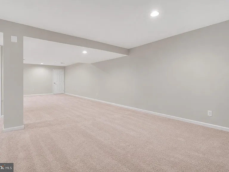 117 Teapot Ct #117 — Photo 19