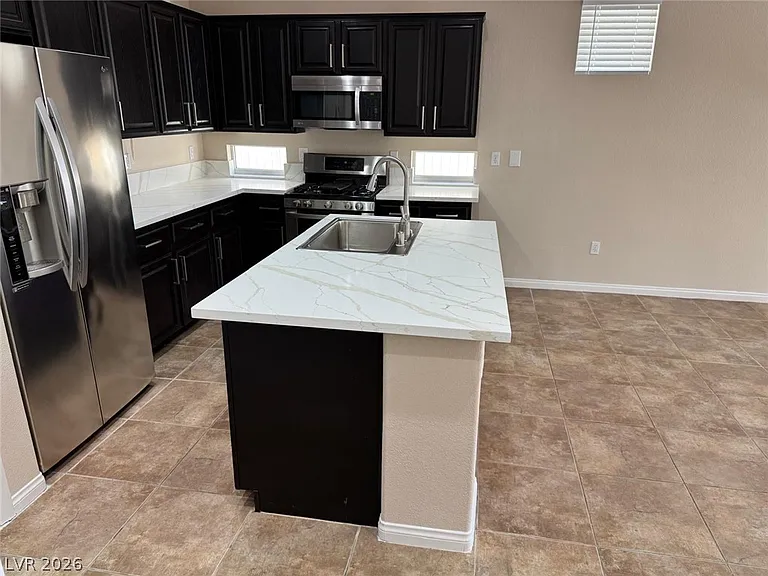 6197 Glimmering Light Ave — Photo 11