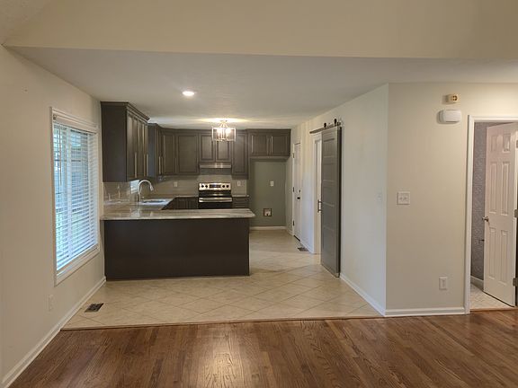 Living room to Kitchen