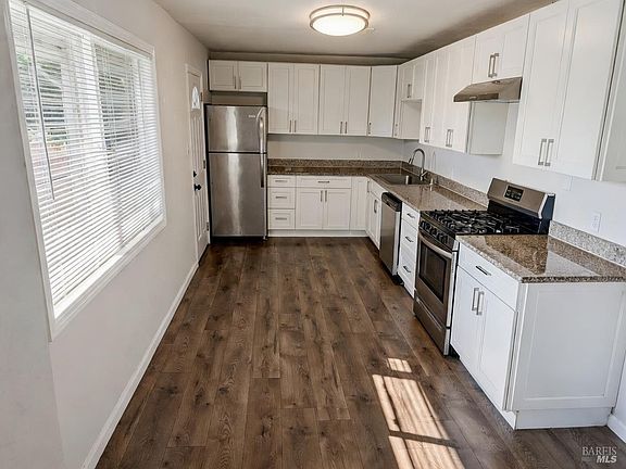 4th image of 5 Santa Paula Way