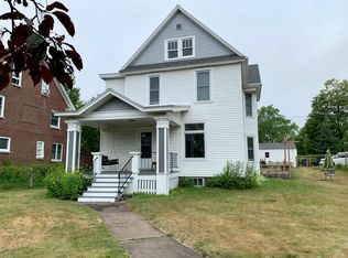 1941 Woodland Ave, Duluth, MN 55803