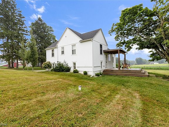 2nd image of 2060 Washington North Rd