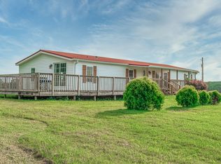 1098 Young Rd, Lebanon, TN 37090