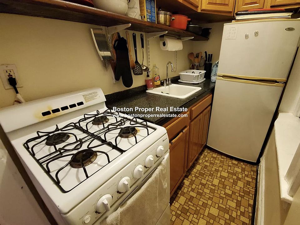 66 Myrtle St. #4 Boston - Beacon Hill Unit Photo 4