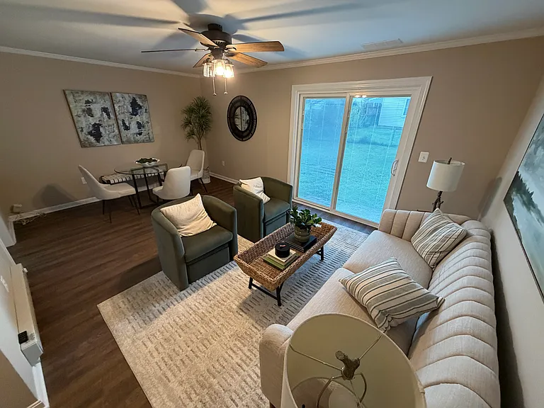 8582 Beacon Point Rd — Photo 5