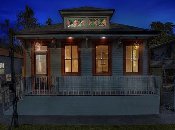 2nd image of 2411 Gov Nicholls St