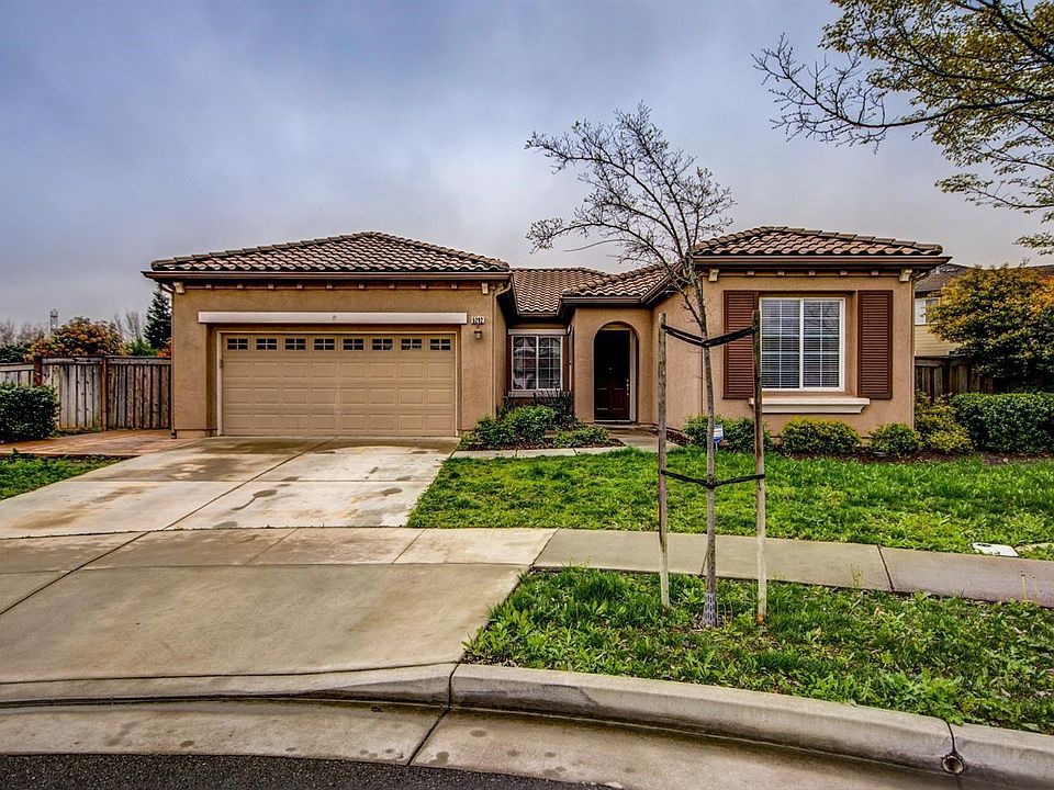 1st image of 4169-5292 Antiquity Cir
