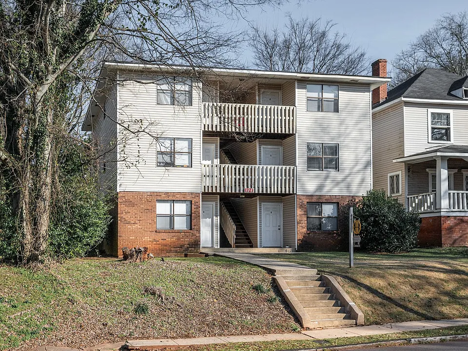 Dana Apartments