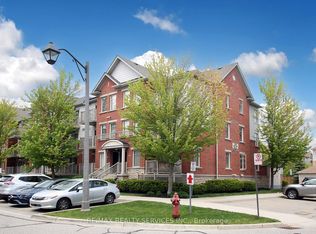 3250 Bentley Dr #12, Mississauga, ON L5M 0P7