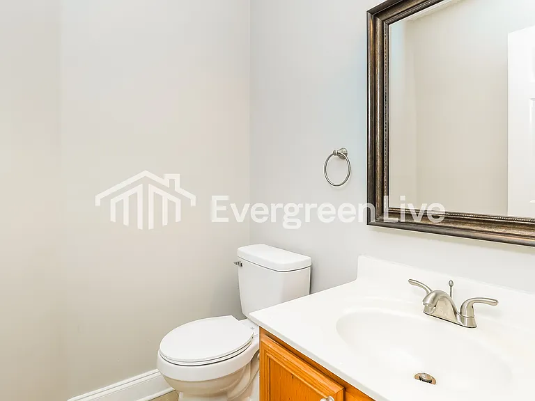 14801 Ashlight Dr — Photo 11