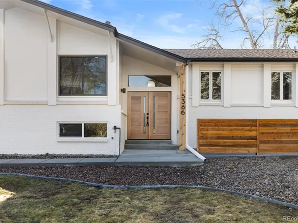 5366 W Portland Drive, Littleton, CO 80128