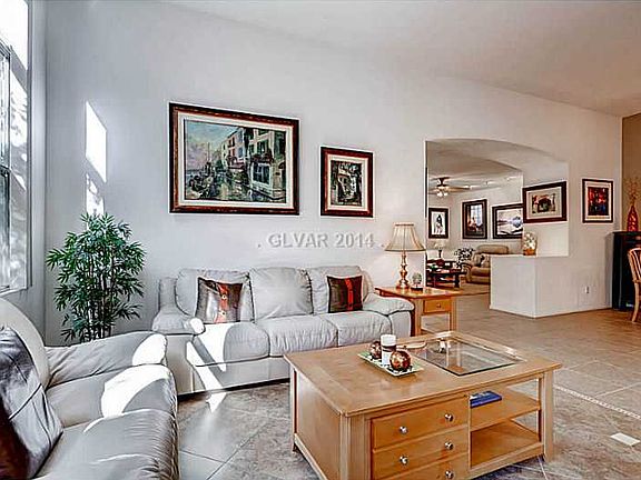 5th image of 9218 Camden Heights Ct