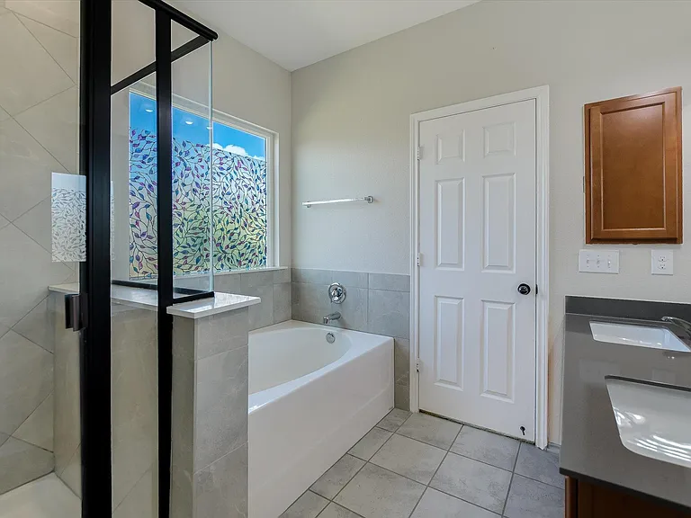 7932 Gato Ln — Photo 15