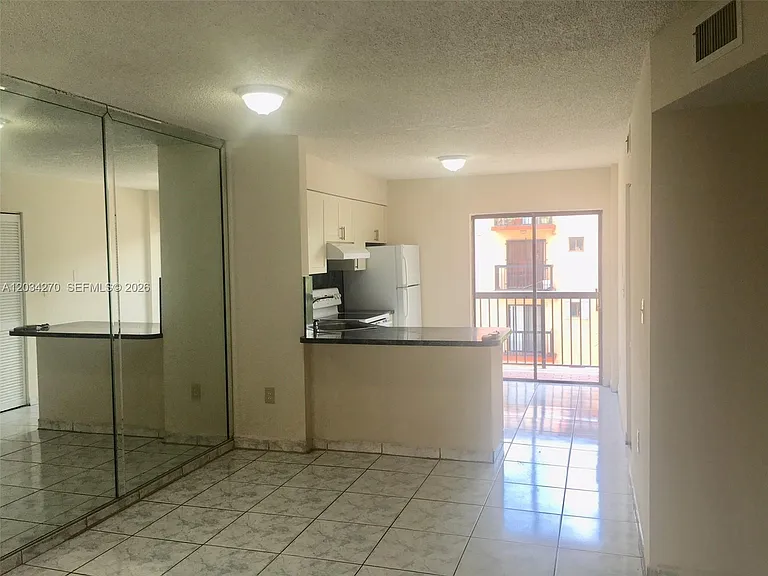 5400 W 21st Ct #306 — Photo 6