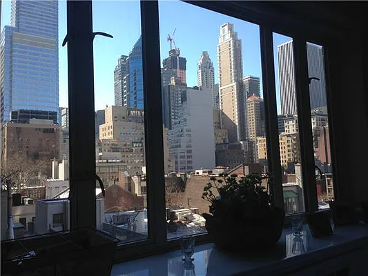 Rented by BARNES New York | media 25