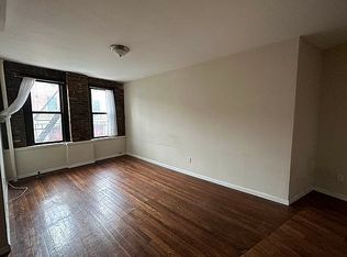 1202 Cortelyou Rd #2, Brooklyn, NY 11218