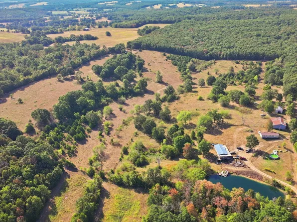 3723 Weaver Road, Grovespring, MO 65662