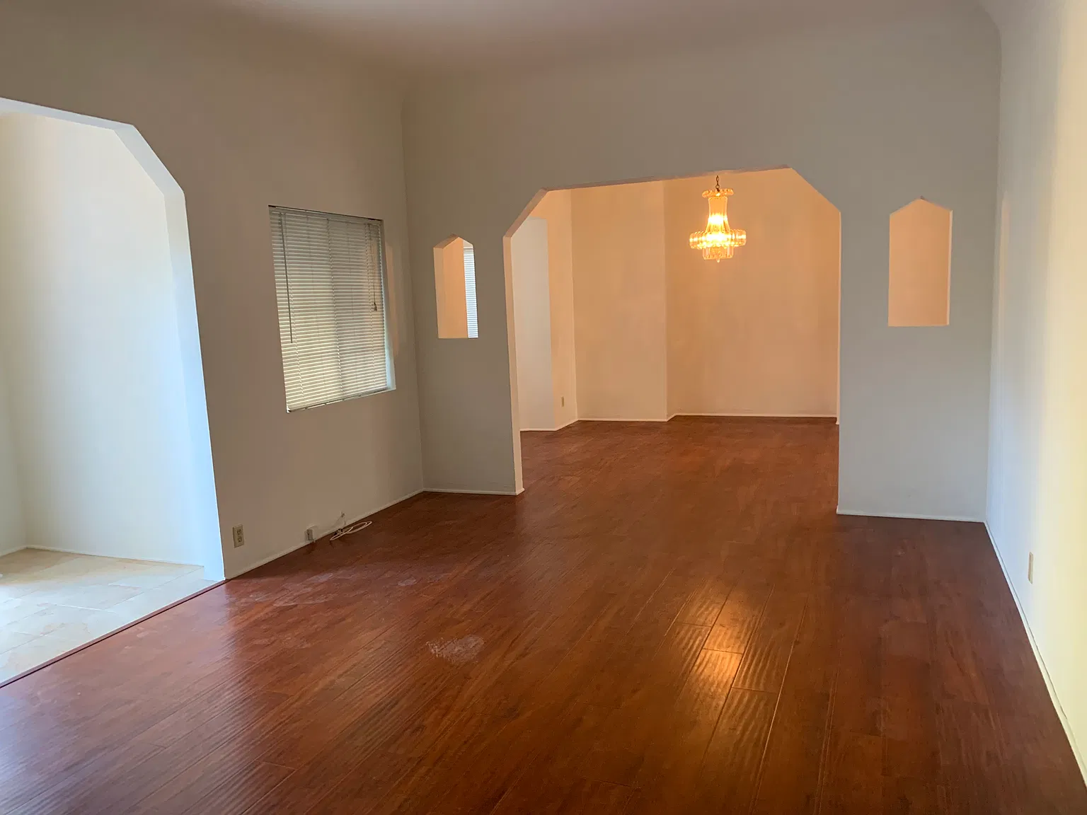 2 bed, 1375 sqft, $4,700 — Photo 2