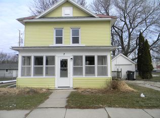 7 Saint Joseph St, Markesan, WI 53946