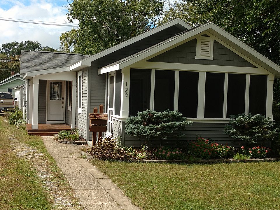 1st image of 129 Delorenzi Ave