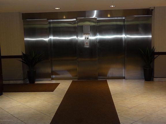 5th image of 20 Cliff St APT 5D