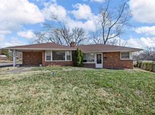 8713 Maryknoll Ave, Saint Louis, MO 63114