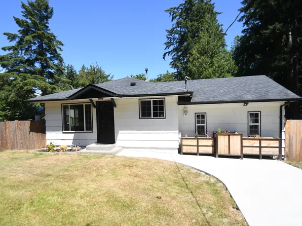7028 Boston Harbor Rd NE, Olympia, WA 98506