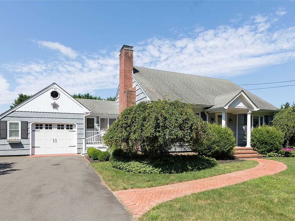 1st image of 2200 Harbor Ln